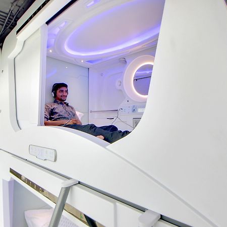 Hotel Astropods Airport, Mumbai. المظهر الخارجي الصورة