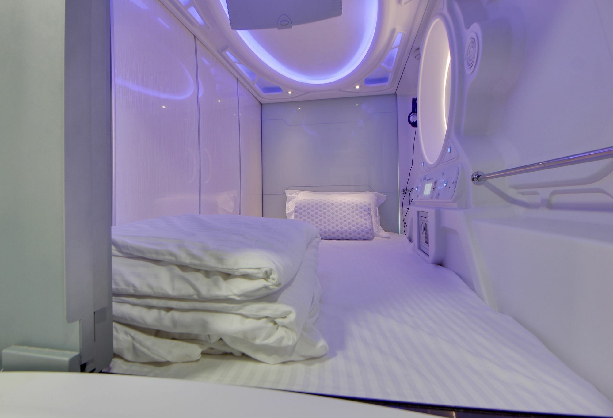 Hotel Astropods Airport, Mumbai. المظهر الخارجي الصورة